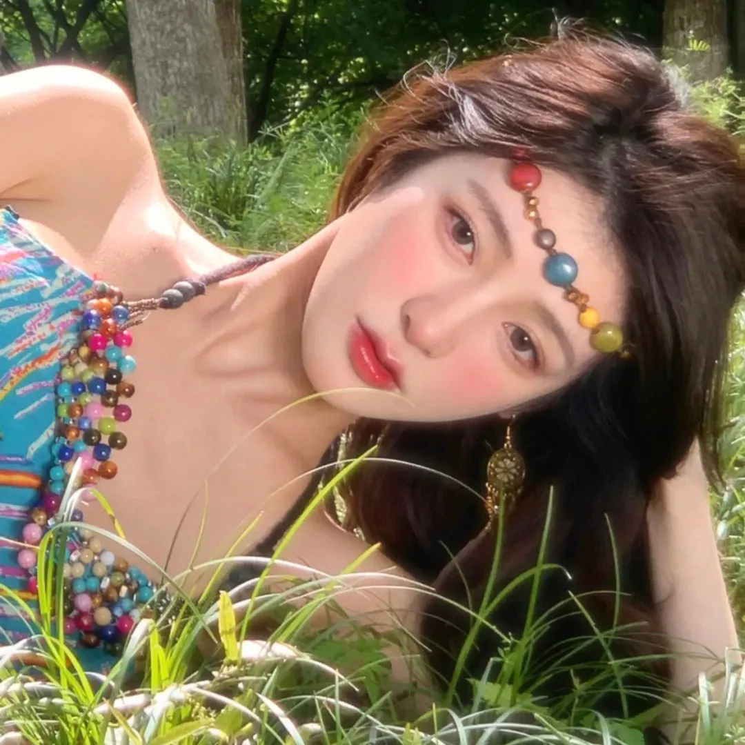 月光照遗骨，雪葬未亡人